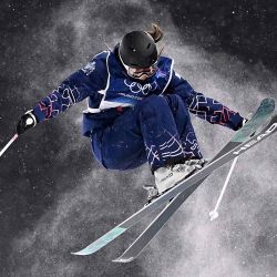 Zoe Atkin de Gran Bretaña en la clasificación del halfpipe de freeski femenino durante los Juegos Olímpicos de Invierno Milano Cortina. Foto de Kirill KUDRYAVTSEV / AFP | Foto:AFP