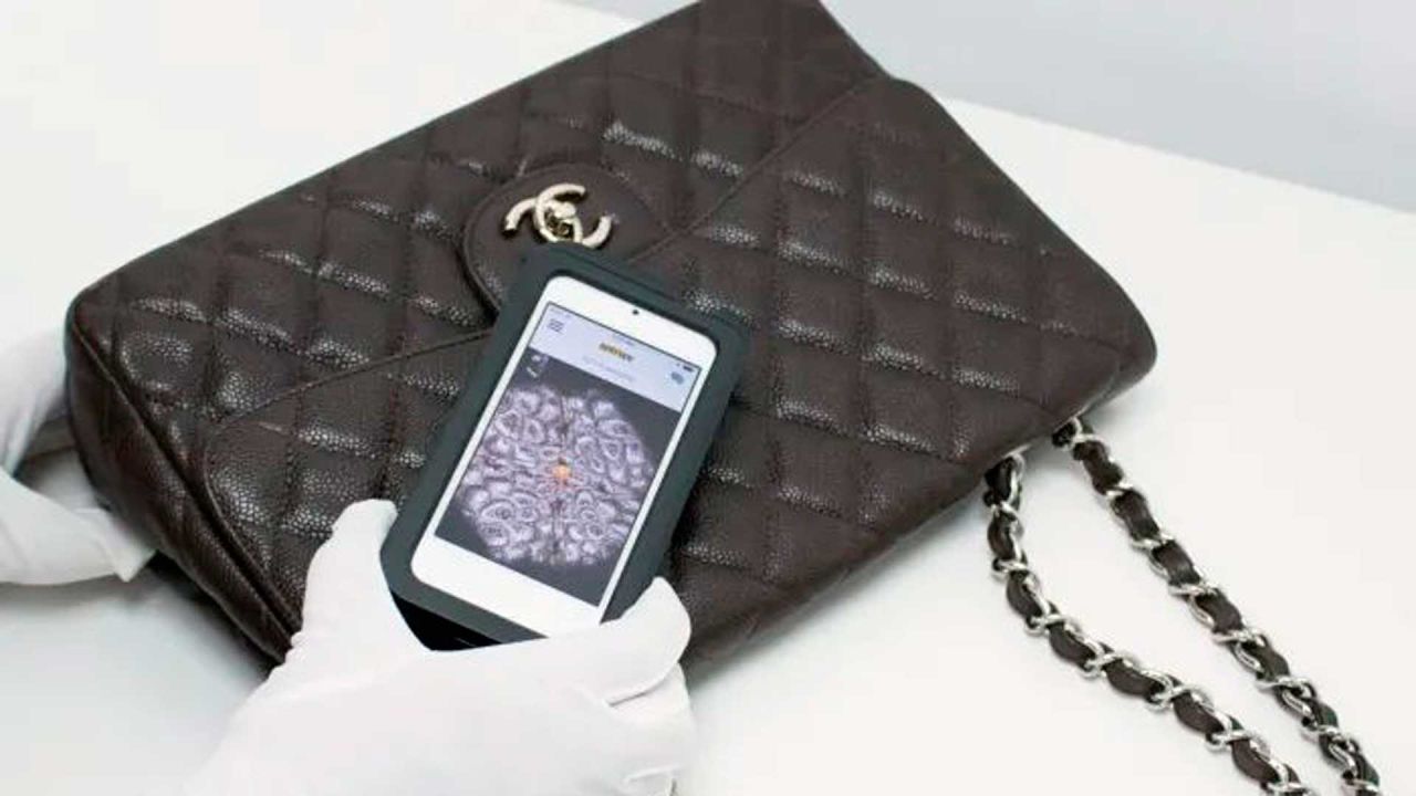 El sistema que detecta con 99% de eficacia la copia. | Foto:Entrupy