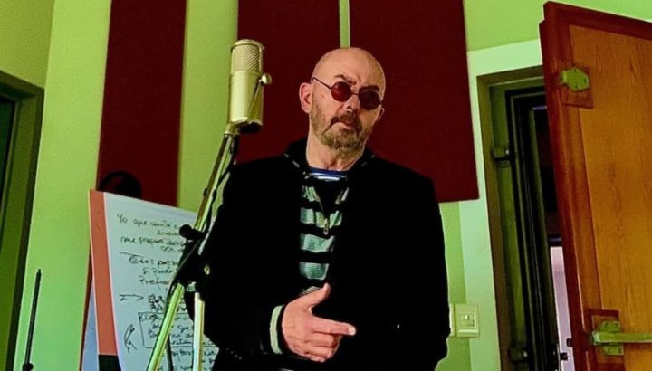 Internaron al Indio Solari en un sanatorio porteño: qué le pasó