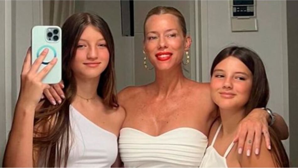 Nicole Neumann, Allegra y Sienna Cubero