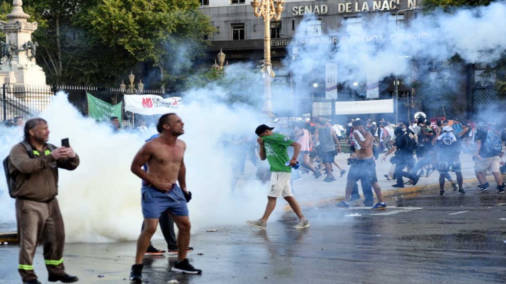 Marcha fuera del Congreso, reforma laboral 20260219