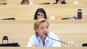 Knipscheer en sesión de la Unicameral