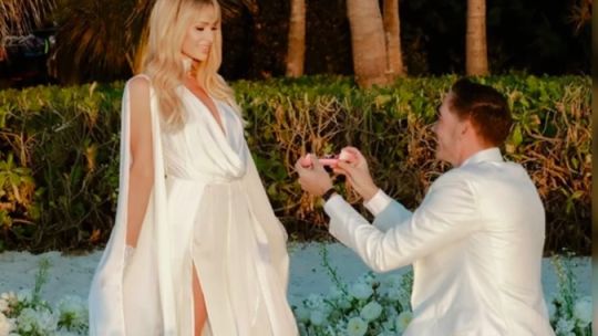 Paris Hilton anunció que se vuelve a casar con su marido