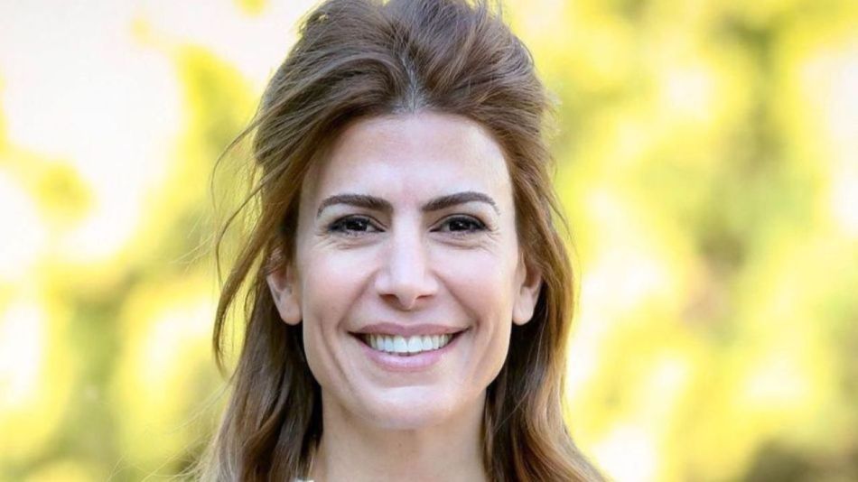 Juliana Awada brilló con la blusa perfecta para usar con jean