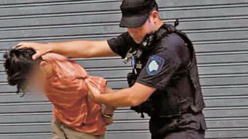 210226_policia_menor_edad_cedoc_g