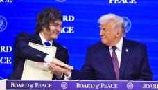 22_02_2026_milei_trump_gentilezapagina12_g