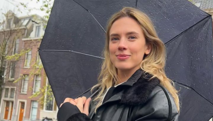 Delfina Chaves brilló con su look minimalista en su íntimo festejo de cumpleaños