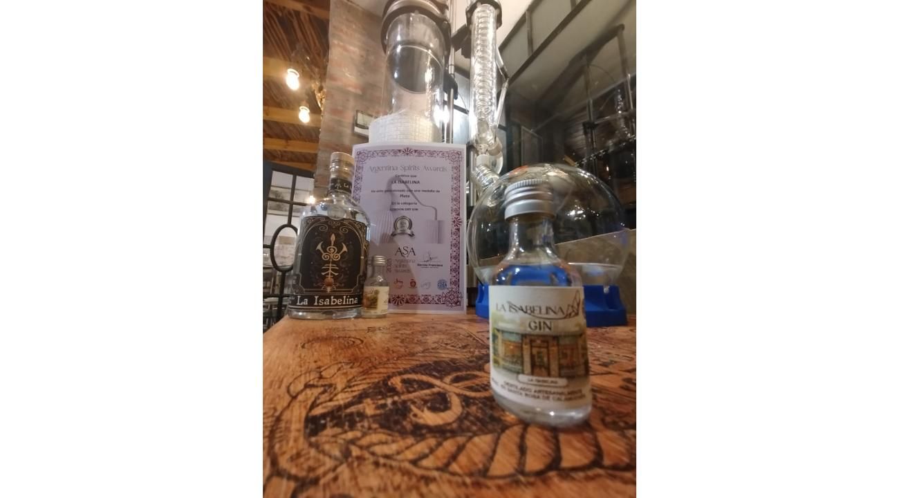 LA ISABELINA…LA CASA DEL GIN EN EL CORAZON DEL VALLE DE CALAMUCHITA