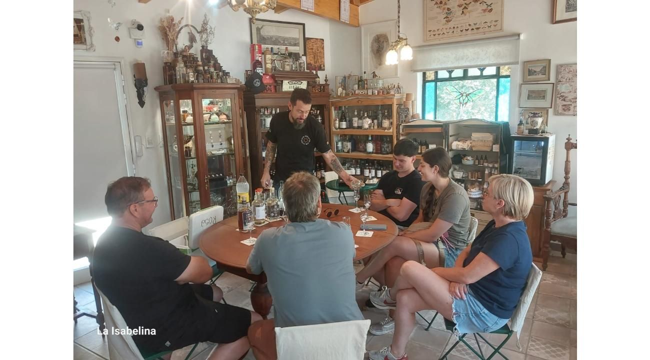 LA ISABELINA…LA CASA DEL GIN EN EL CORAZON DEL VALLE DE CALAMUCHITA