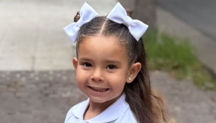 Así fue el primer día de jardín de Sarah Burlando