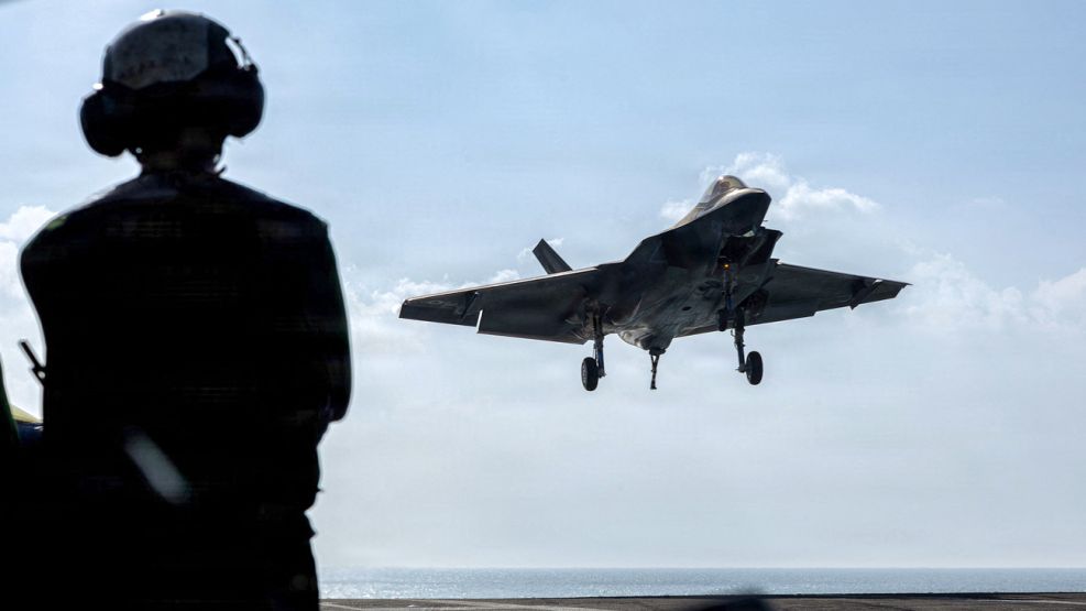 20260223 Avión estadounidense