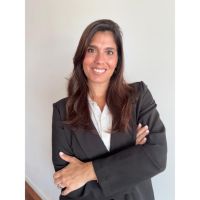 Psicóloga Victoria Cipolla: acompañar a padres para transformar la adolescencia