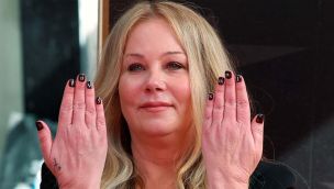 Christina Applegate 25022026