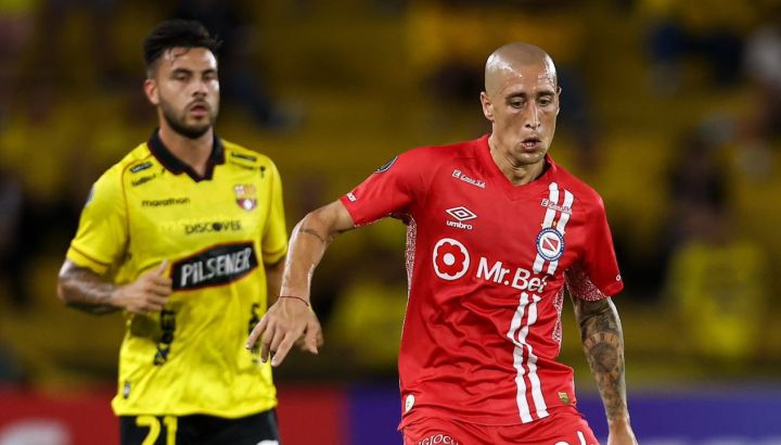 Argentinos Juniors vs Barcelona