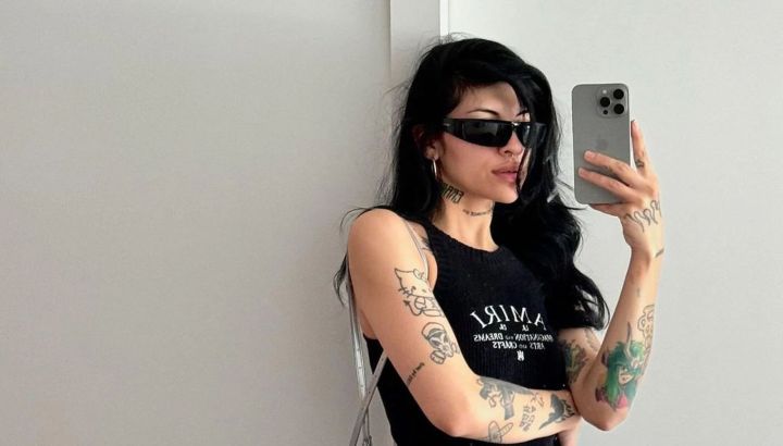 Cazzu compartió un emotivo video para anunciar su primer show en un estadio: "Al fin en mi tierra"