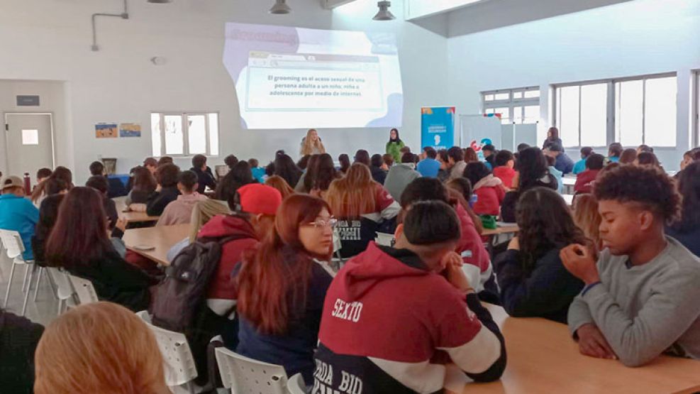 adolescentes-estudiantes