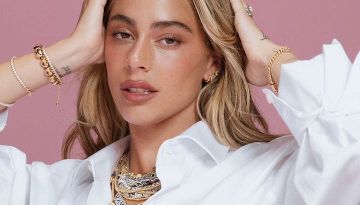 Tini Stoessel es la nueva embajadora de Pandora y celebra las joyas como símbolos personales