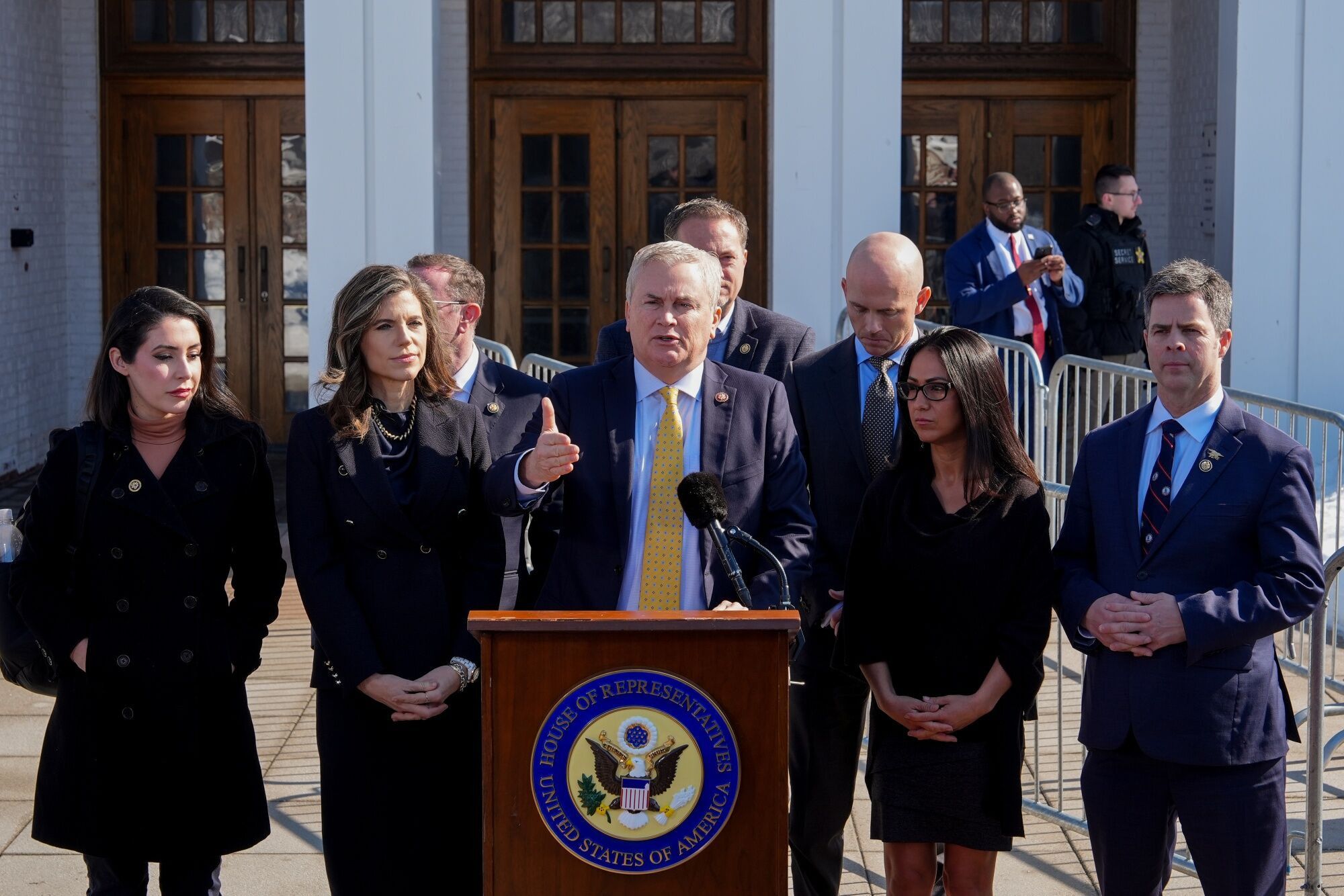 House Panel’s Epstein Probe Turns To The Clintons