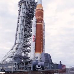 El lanzamiento ya sufrió dos postergaciones.