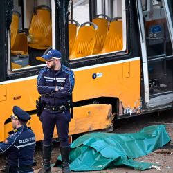 Un tranvía descarriló y chocó contra un edificio en Milán. Foto de Piero CRUCIATTI / AFP | Foto:AFP