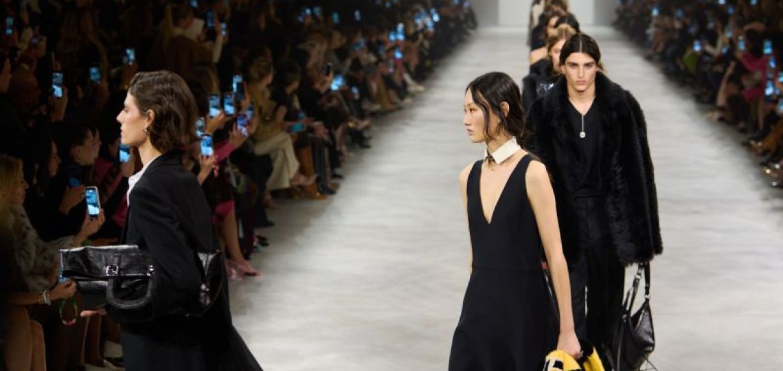 Maria Grazia Chiuri en Fendi: sororidad, herencia y un nuevo manifiesto de lujo