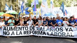 El Gobierno enfrenta una sesión clave en el Senado por la reforma laboral y la Ley Penal Juvenil