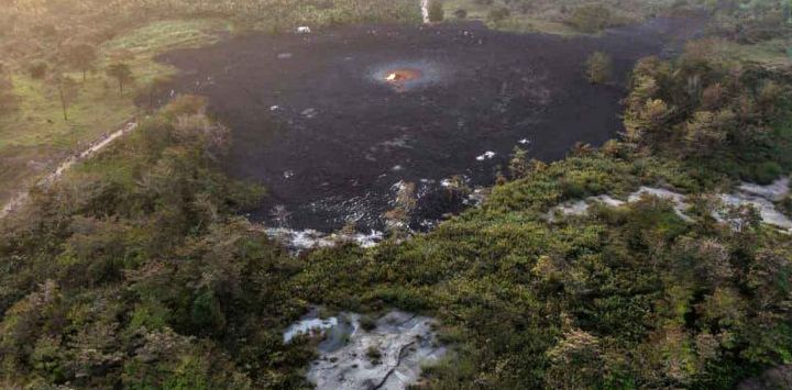 Un volcán de lodo tras una erupción, en San Juan de Urabá, Colombia. Foto proporcionada por el Gobierno de Antioquia / AFP