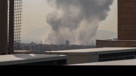 Estados Unidos e Israel bombardearon Irán, que respondió con misiles y drones