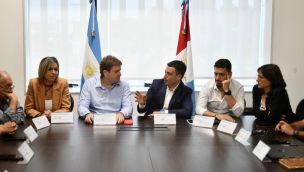 Legisladores de la UCR junto a De Loredo