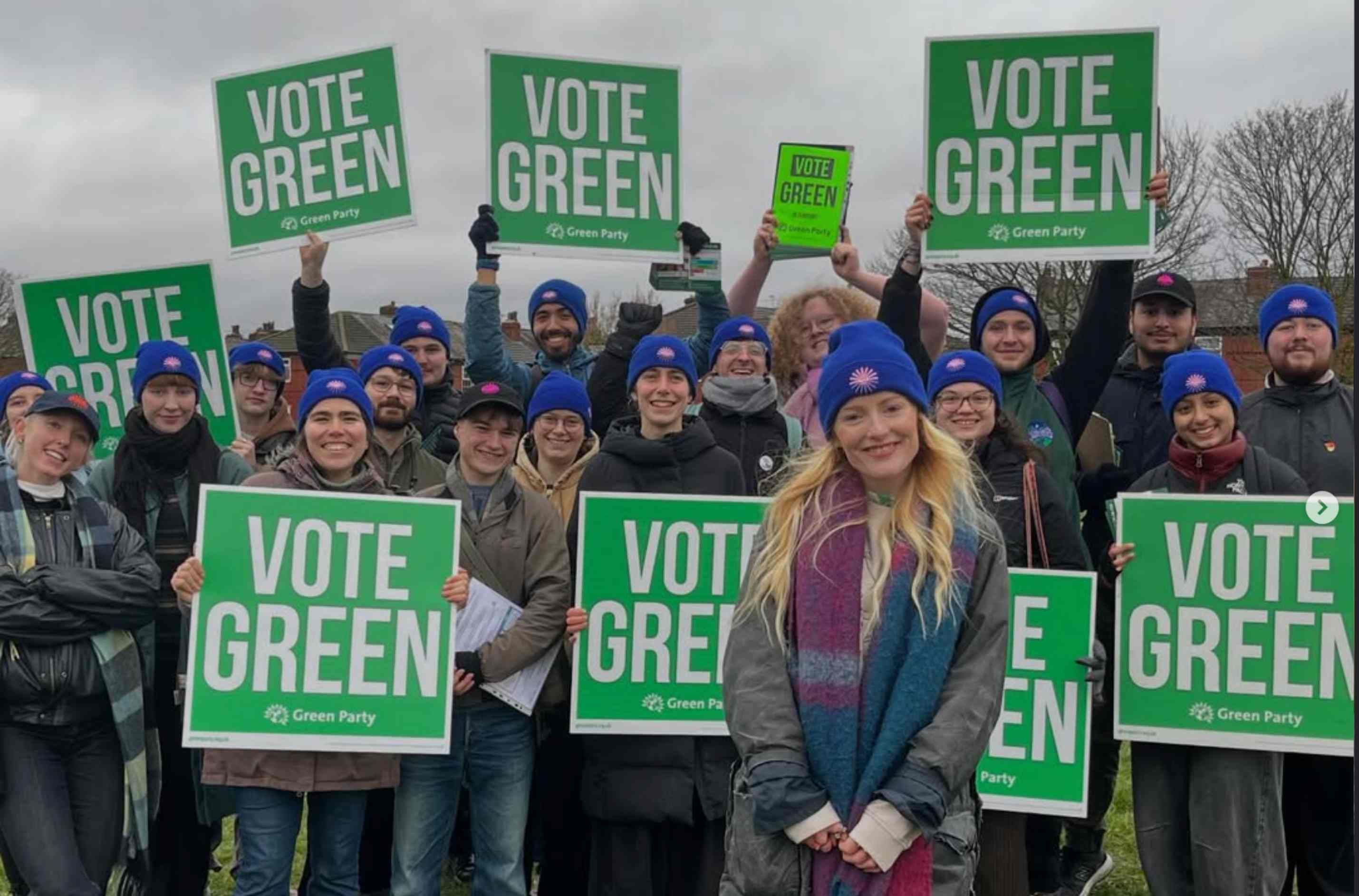 Hannah Spencer, plomera, gasista, y en 2026 nueva legisladora de Parlamento británico.