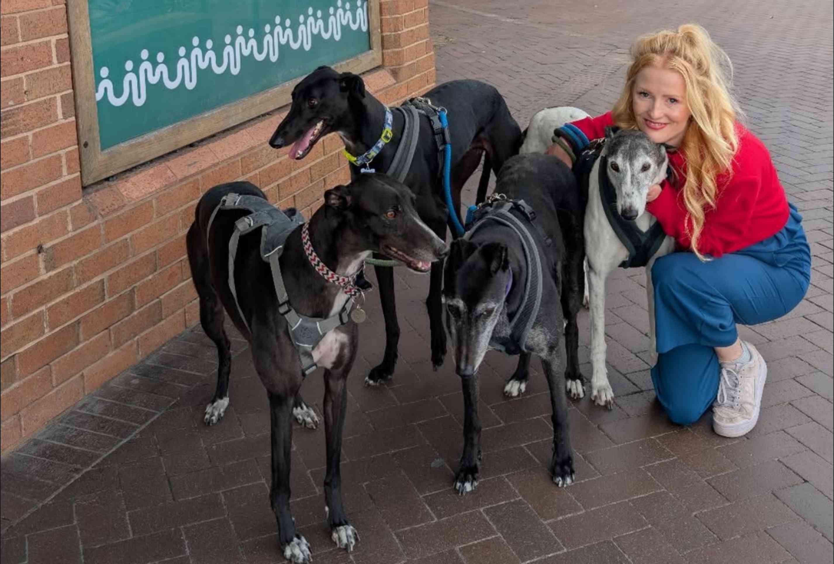 Hannah Spencer, plomera, gasista, y en 2026 nueva legisladora de Parlamento británico.