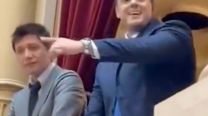 El curioso video del Gordo Dan con Santiago Caputo en la Cámara de Diputados