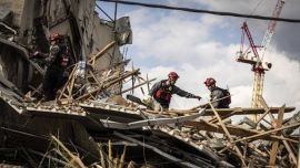 Drones iraníes impactaron contra la embajada de Estados Unidos en Riad y la guerra se traslada a las capitales árabes