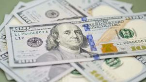 Dólar hoy lunes 2 de marzo: cómo cerró el oficial, el blue y las demás opciones cambiarias