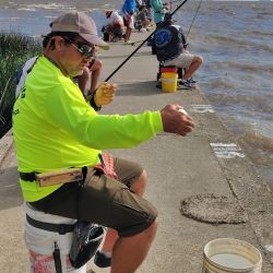 La Plata abrió una nueva temporada para la pesca federada bonaerense, confirmando que la modalidad a una mano sigue siendo una de las más técnicas y apasionantes de su calendario competitivo.