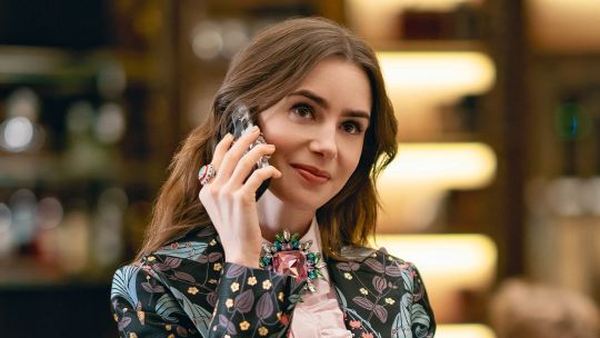 Marylin Fitoussi: la vestuarista de Emily in Paris cuenta todo sobre el color y su inspiración