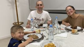 Nahuel Gallo tuvo su primera cena con su familia y pidió lo que más extrañaba