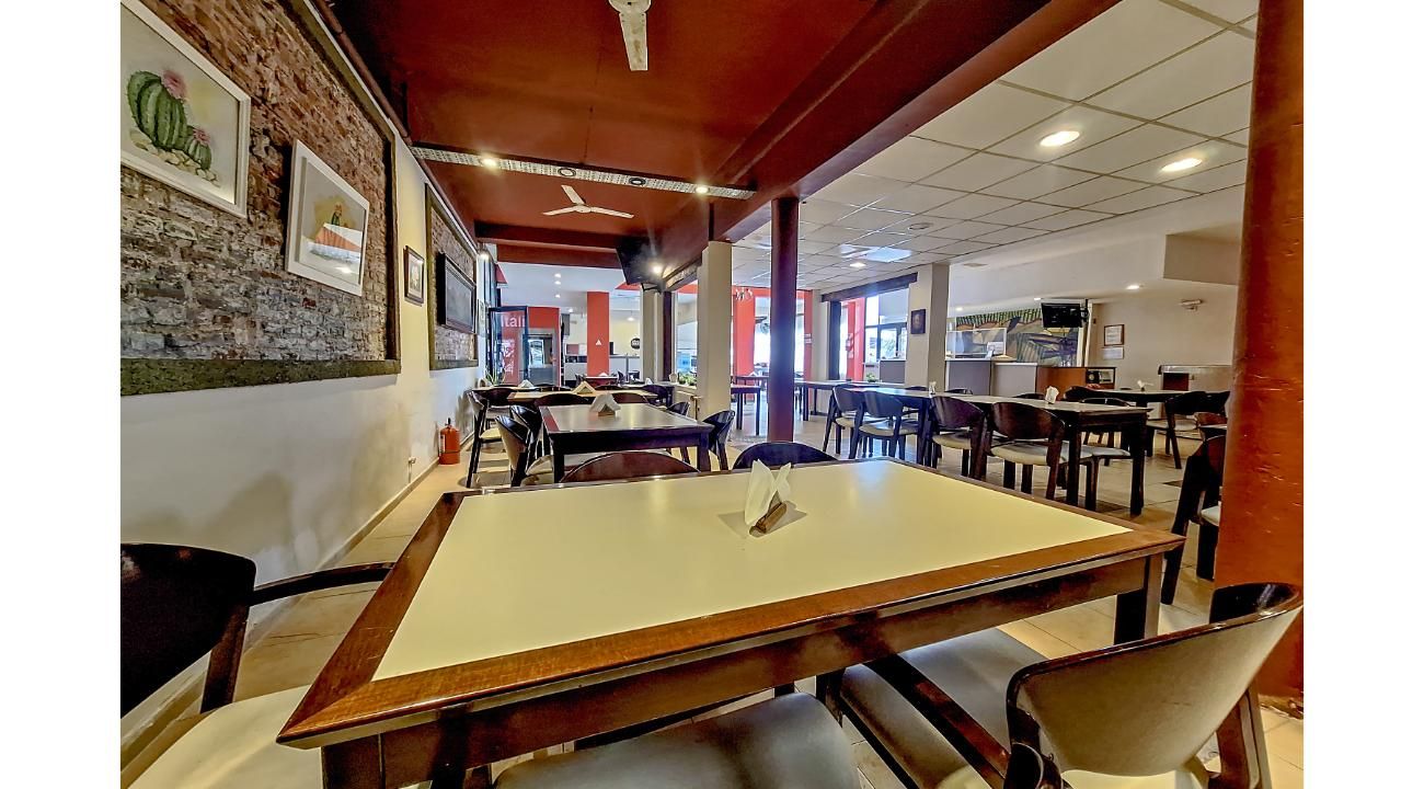Hotel Italia: Una experiencia familiar en pleno centro de Villa Carlos Paz.