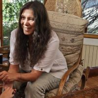 Lic. Andrea Sujatovich: una mirada holística al servicio del ser