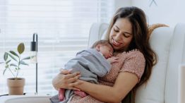 Cayó la tasa de mortalidad materna.