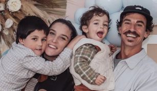 Juana Repetto y Sebastián Graviotto junto a sus hijos