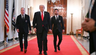 El presidente de los Estados Unidos, Donald Trump, el director ejecutivo y propietario del Inter Miami CF, Jorge Mas y Lionel Messi