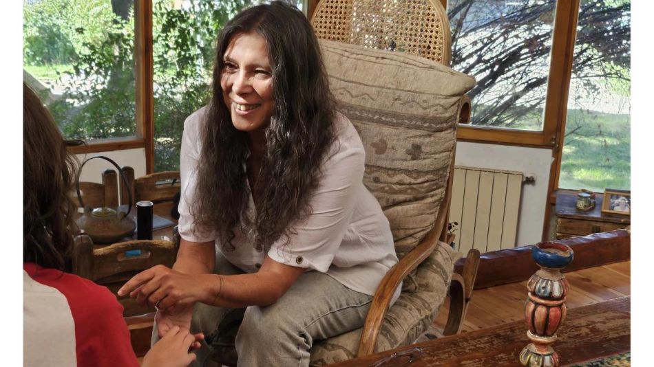 Lic. Andrea Sujatovich: una mirada holística al servicio del ser