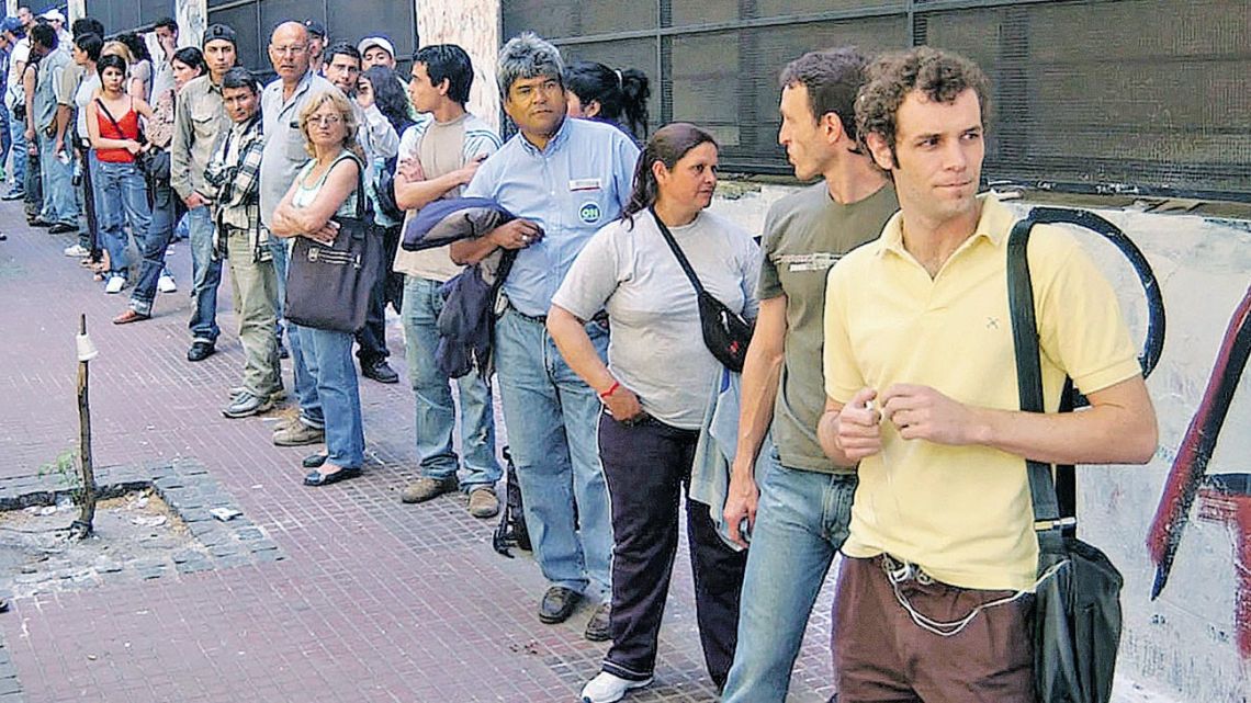 La desocupación en Argentina alcanza el 7,5% en el cuarto trimestre de 2025