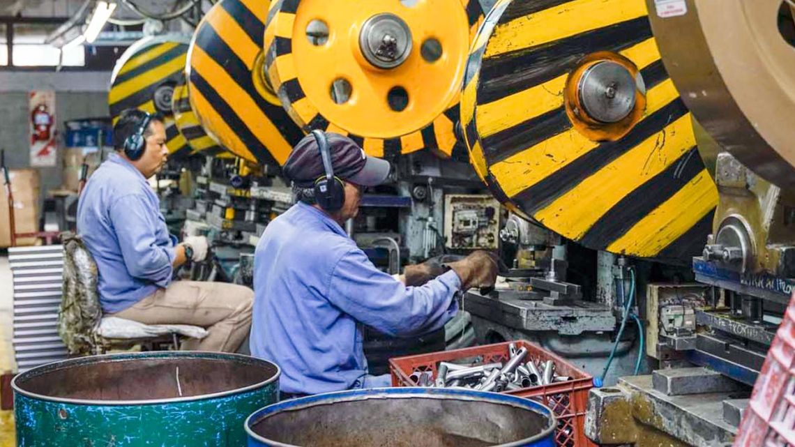 Industriales bonaerenses piden eliminar Ingresos Brutos ante crisis