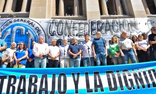 070326_cgt_protesta_tribunales_cuarterolo_g