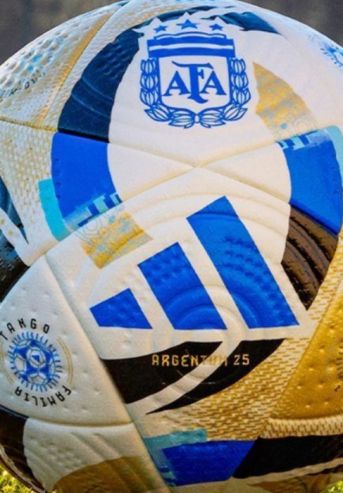 La pelota oficial del Torneo Apertura 2026.