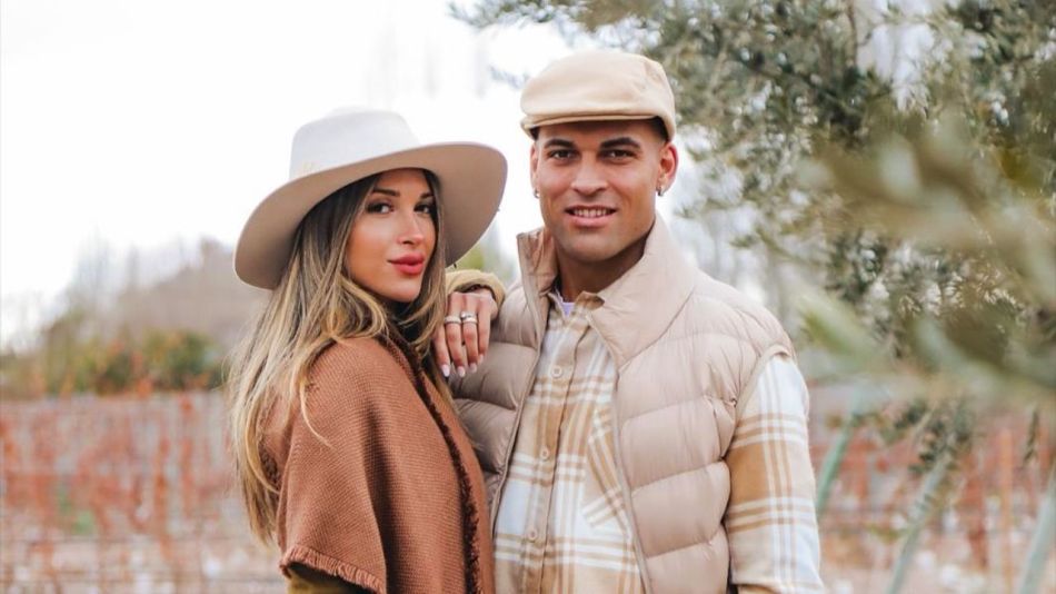 Lautaro Martínez y Agustina Gandolfo