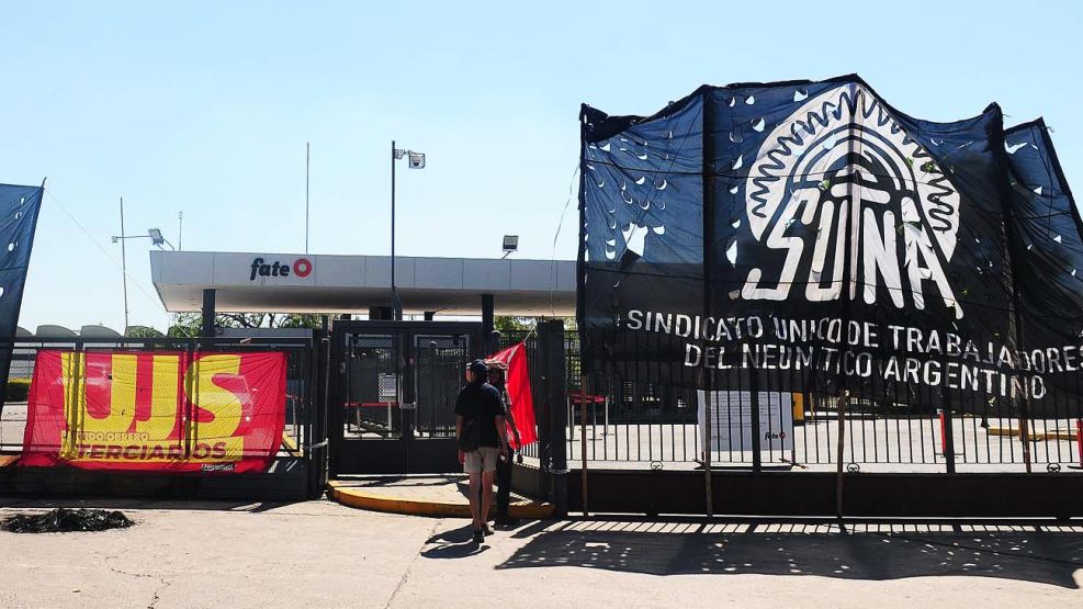 070326_fate_despidos_neumaticos_protesta_piemonte_g