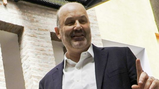 “Hacer lo que está bien”: Sturzenegger explicó los cambios en las patentes en Argentina